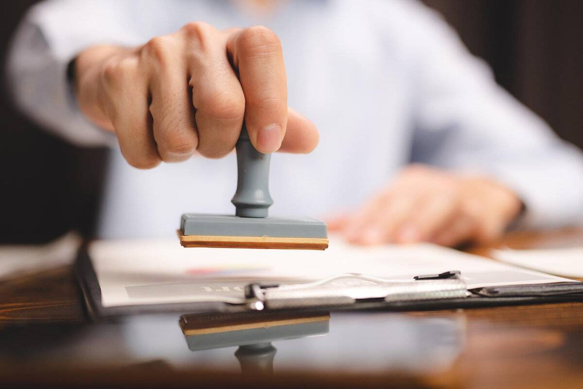 Ups Notary, document authentication